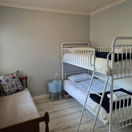 Sage At Whale Cove - Sea Facing Apartment De Kelders Dış mekan fotoğraf